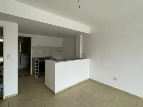 Departamento en Alquiler con 1 cochera