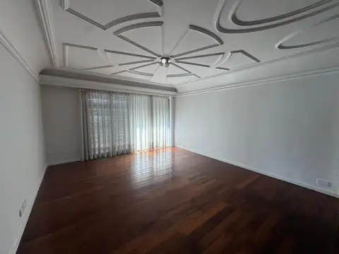 Departamento en Alquiler de 3 dormitorios