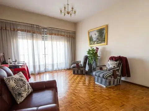 Departamento en Alquiler de 4 ambientes