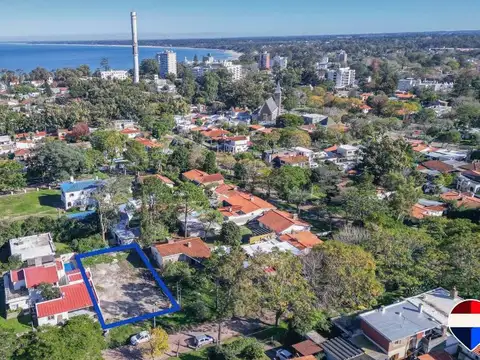 Venta Terreno en Atlántida con Saneamiento