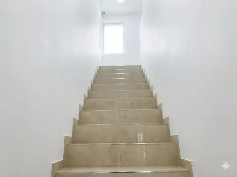 Depto Tipo Casa en Venta de 3 ambientes