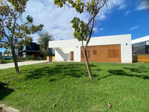 El Canton - Norte 100