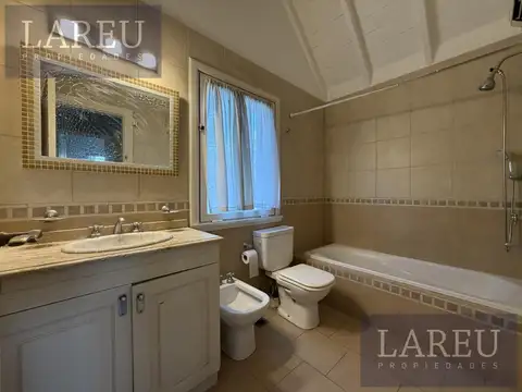 Casa en Alquiler en Bermudas, USD 1.500