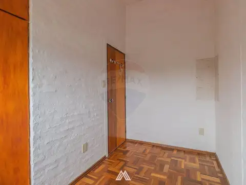 VENTA CASA NUEVO PARIS 2 DORMITORIOS 2 BAÑOS