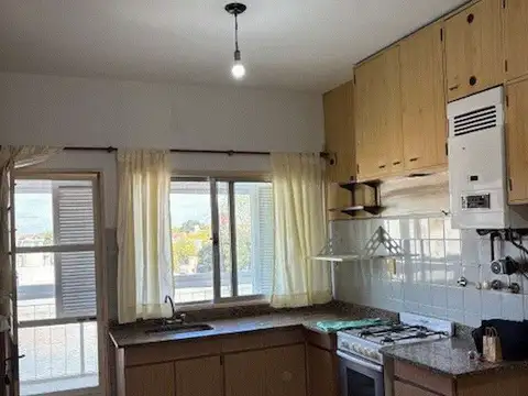 Galpon en Venta en Villa Ballester, USD 193.000