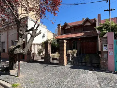 ALQUILER CASA AMOBLADA LANUS C/PILETA