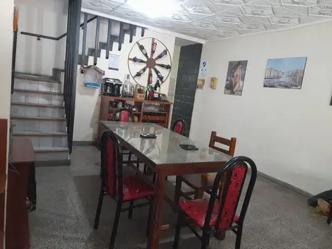 Depto Tipo Casa en Venta de 27 ambientes