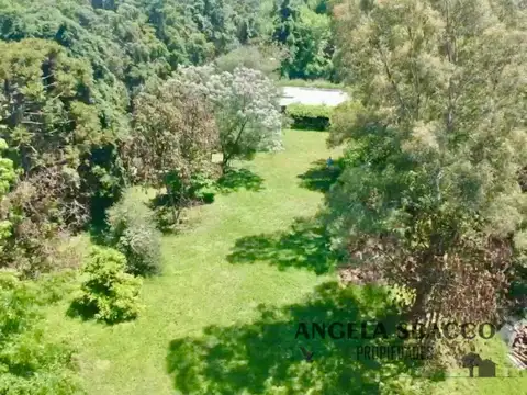 El Palenque, Parada Robles.