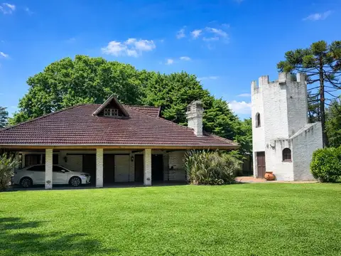 VENTA CASA 5 AMBIENTES EN PONTEVEDRA. GRAN PARQUE 