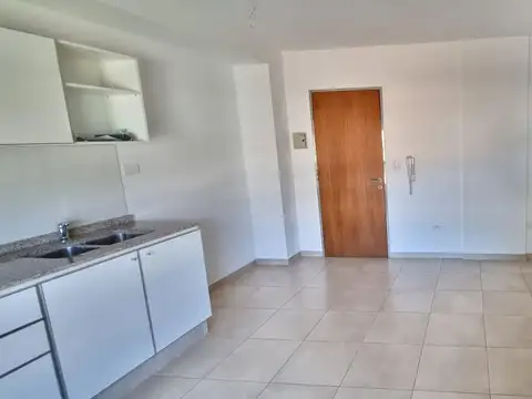 Departamento en Alquiler en Barrio España y Hospitales, $ 290.000