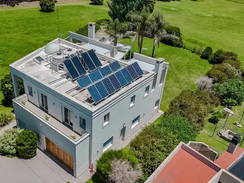 Casa en Venta de 5 dormitorios