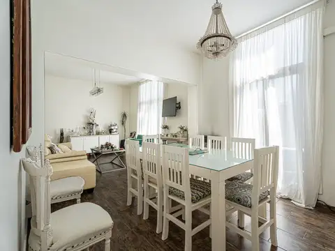 Depto Tipo Casa en Venta 50 años