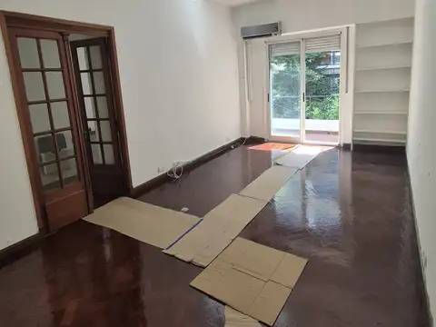 DEPARTAMENTO 4 AMBIENTES EN CORAZON DE BELGRANO, MUY LUMINOSO