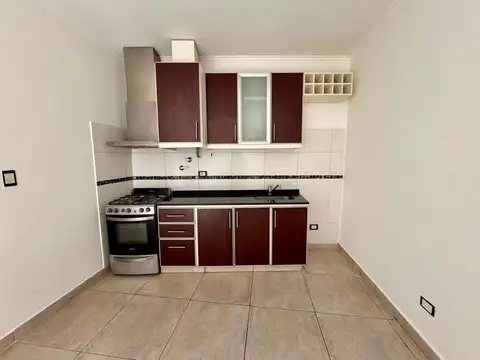 Depto Tipo Casa 2 ambientes con 1 baño