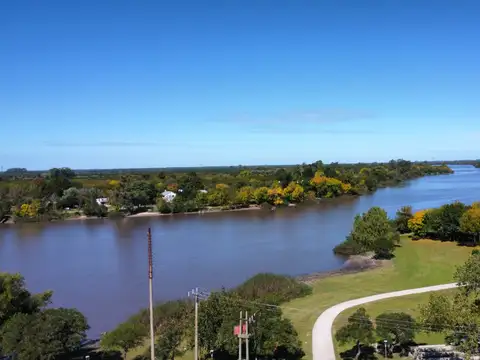 Avenida Almirante Brown  s/n 100