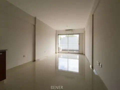 AV. TRIUNVIRATO 3900, Piso 2