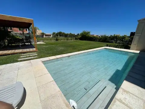 ALQUILER TEMPORAL CASA 4 AMB  B° SAN SEBASTIÁN