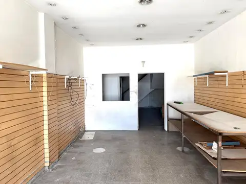 Local en Alquiler 40 años