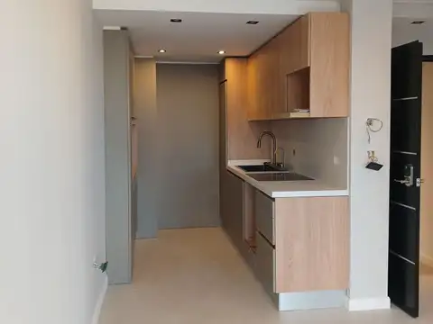 Chiozza 3000, Piso 1