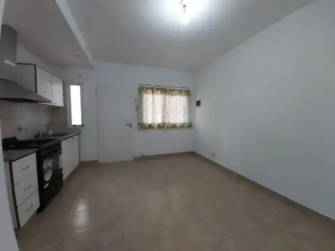 Depto Tipo Casa en Venta de 1 dormitorio