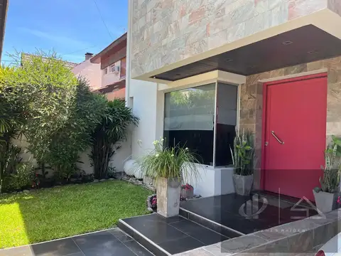 Casa en Venta en Barrio Don Bosco, USD 580.000