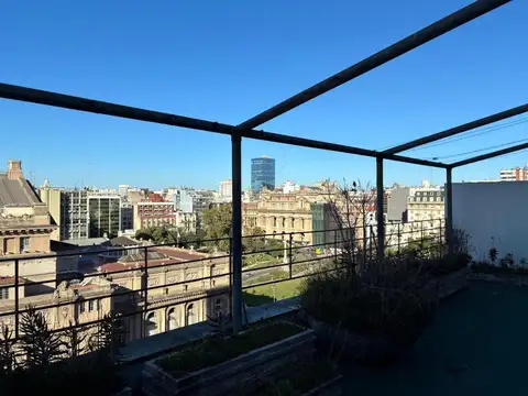 Alquiler de Oficina Comercial de 180 m² en Tribunales