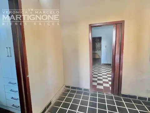 Casa 3 ambientes con 2 baños