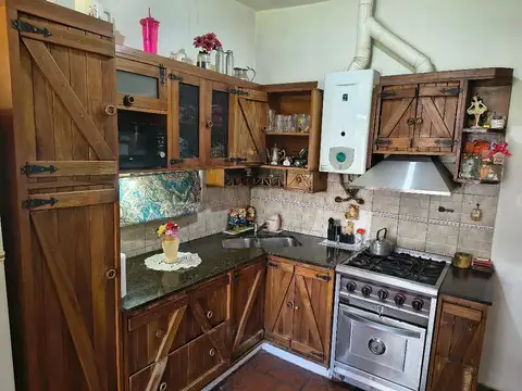 Casa en Venta con 1 cochera