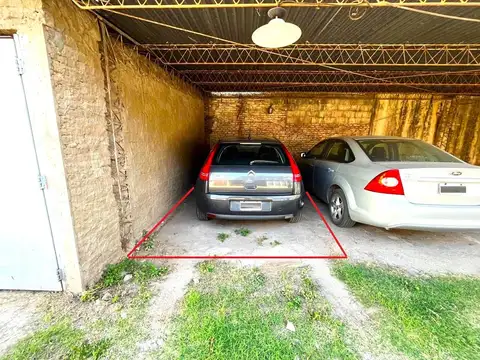 VENTA - Cochera. España y Hospitales, Rosario.