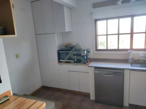 Depto Tipo Casa en Venta de 4 dormitorios