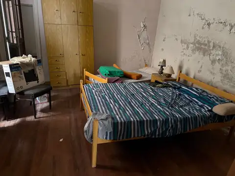 Depto Tipo Casa en Venta de 5 ambientes