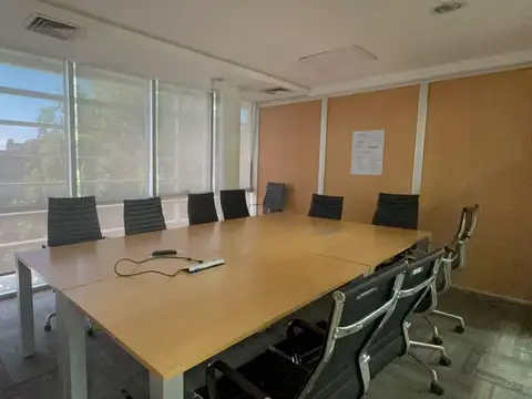 Oficina en Alquiler en Lomas de San Isidro, USD 18.000