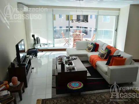 Rambla Gral. José Artigas Tauro Parada 37 Mansa