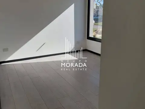 Casa en Alquiler de 3 dormitorios