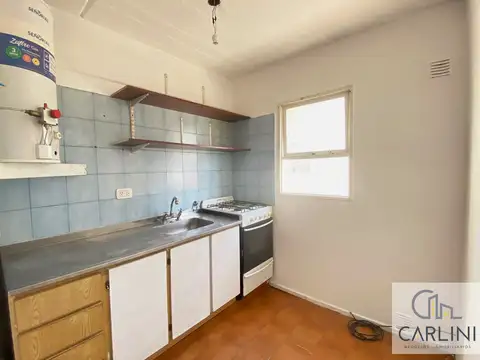 Av. Pellegrini 2774 Piso 02 Departamento 03 y 04