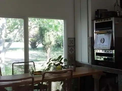 Casa en Alquiler Temporal con 3 cocheras