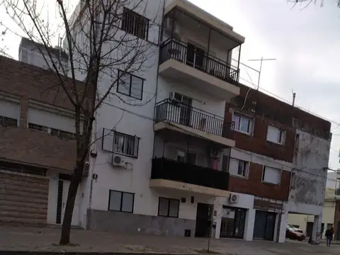 VENTA LOCAL COMERCIAL ABASTO