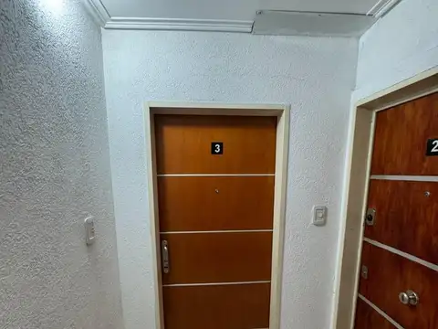 Roma 2424 , Piso 1