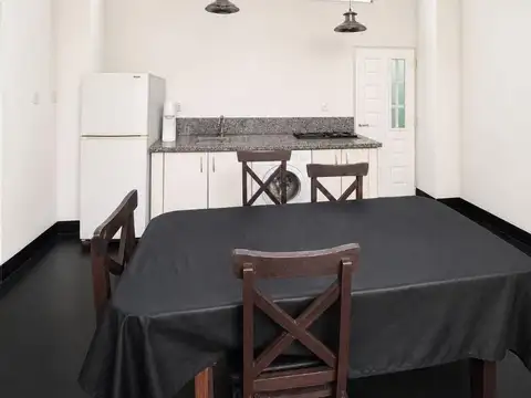 Casa 5 ambientes con 1 baño