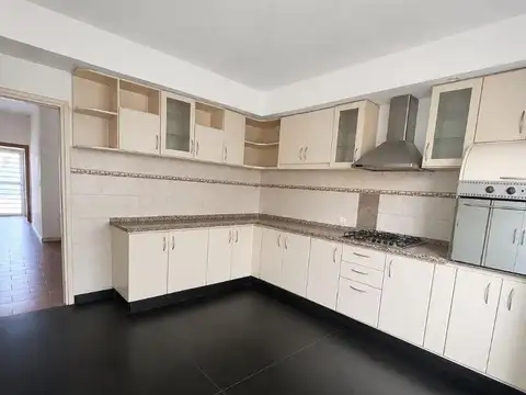 Suipacha 2500
