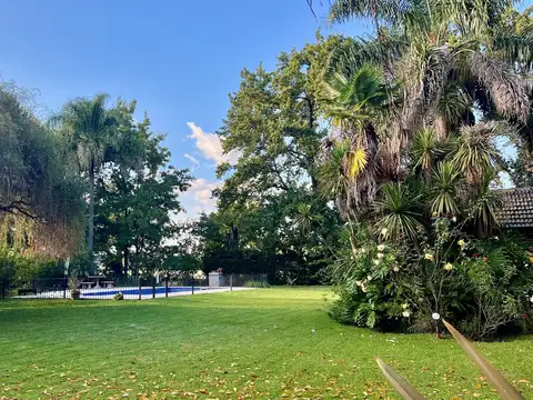 Av. Presidente Juan Domingo Perón 1600
