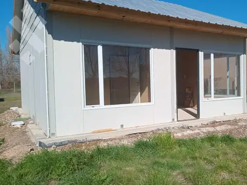 VENTA CASA BARRIO PIEDRAS BLANCA GENERAL FERNANDEZ ORO