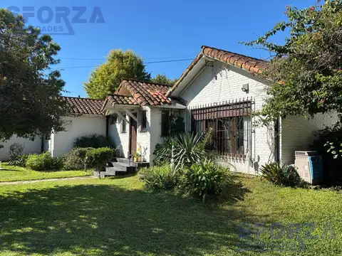 Venta Casa con parque y piscina en el Cortijo, Los Polvorines, Malvinas Argentinas