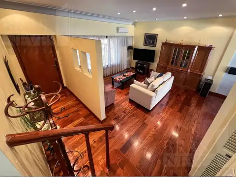Casa en Venta en Olivos, USD 380.000