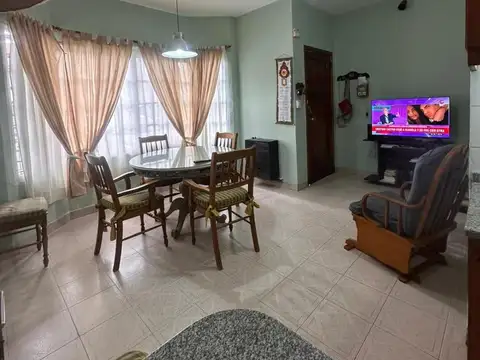 Depto Tipo Casa en Alquiler al Sur