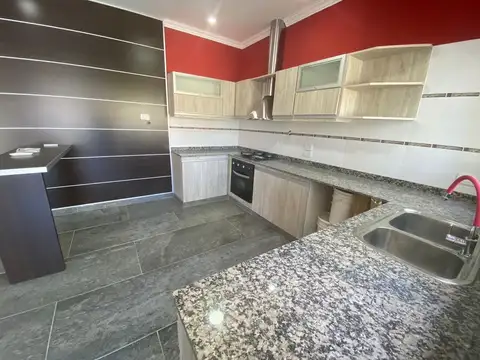 Casa en Venta con cochera