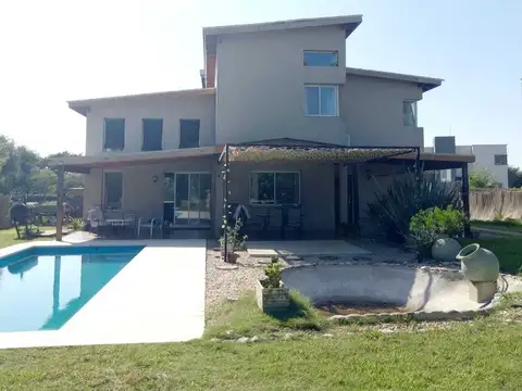 Casa  en Venta en San Matias, Escobar, G.B.A. Zona Norte