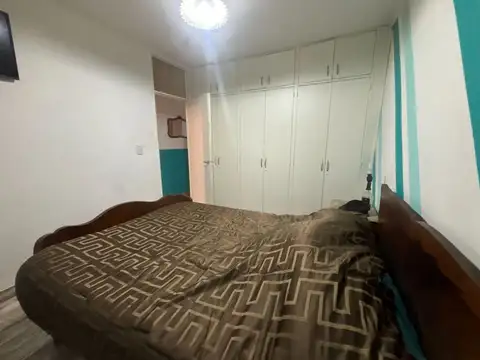 VENTA CASA 4 AMBIENTES MORENO