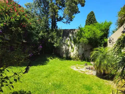 Casa en venta en Martinez a una cuadra de la Plaza