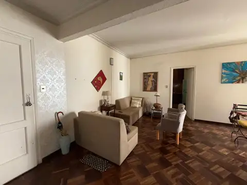 Departamento 4 ambientes con 2 baños